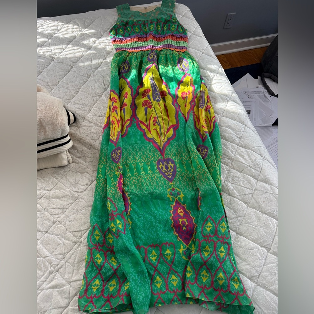 HEMANT & NANDITA Green and Yellow Maxi Dress